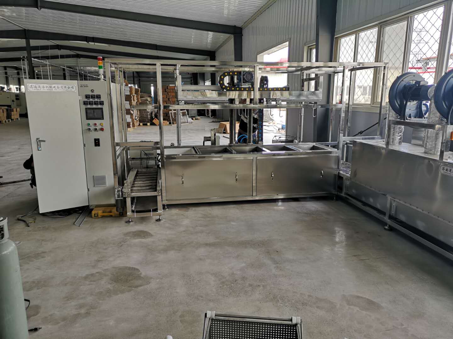 全自動(dòng)超聲波清洗機(jī)在出廠前需要哪些安裝調(diào)試？