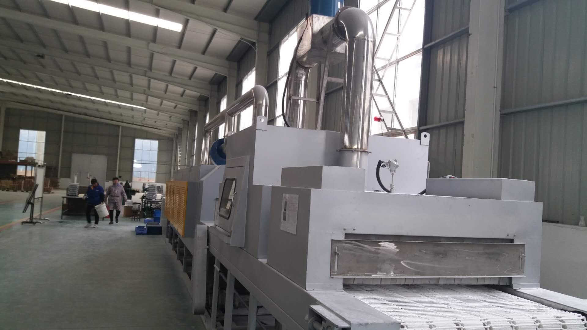 噴淋清洗機(jī)的噴頭毀壞有什么緣故？