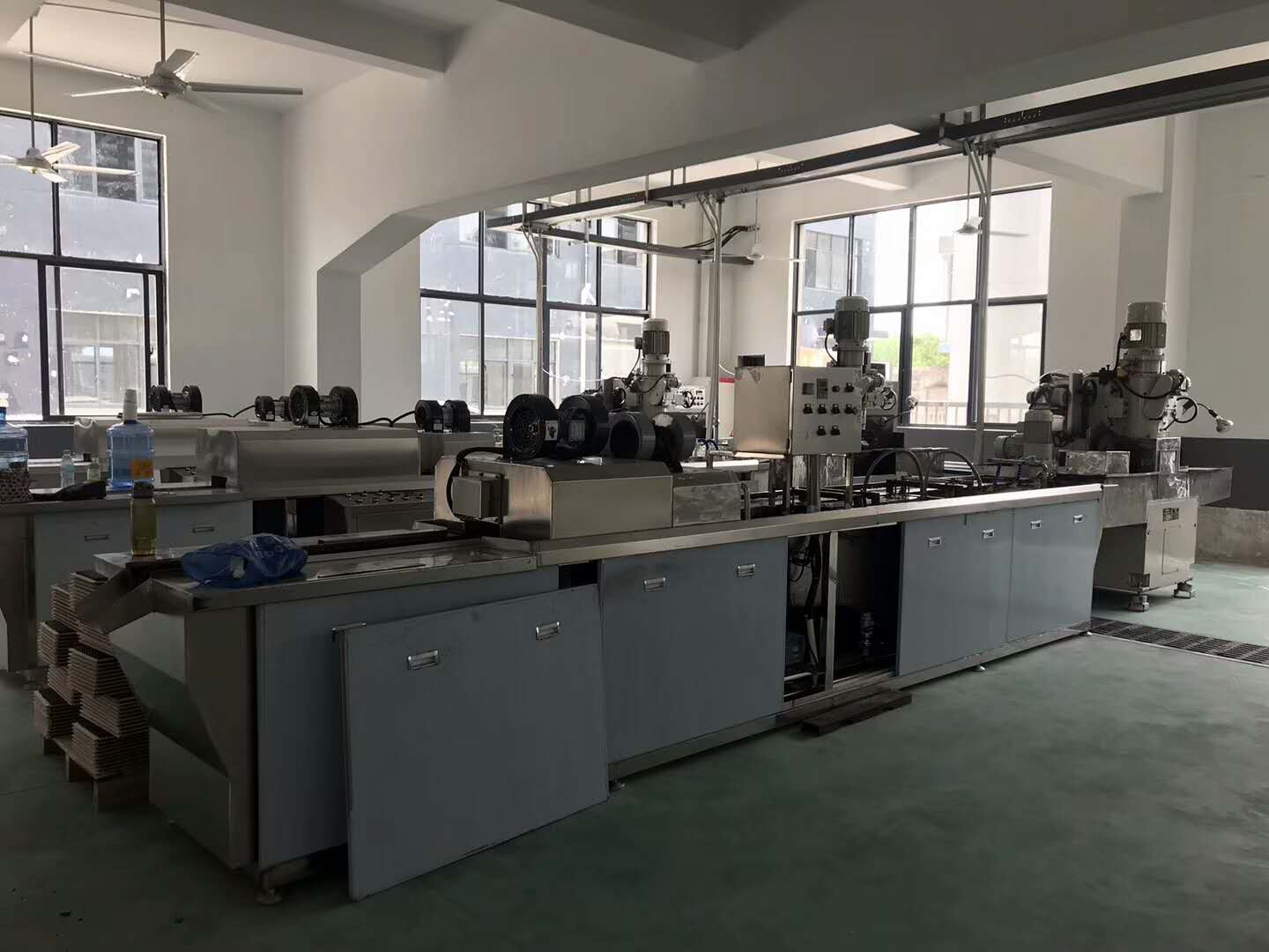 2-21012G3305G31.jpg 2-21012G3305G31.jpg